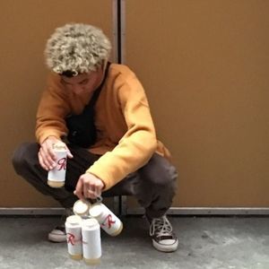 Meet your Posher, Devin